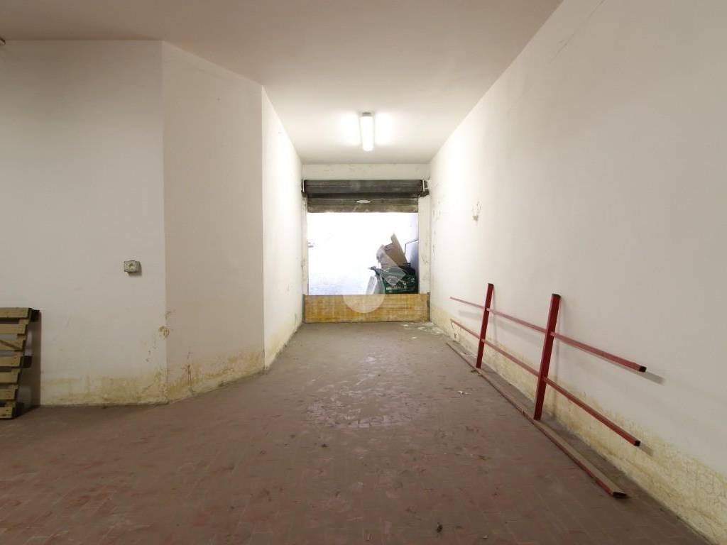 Box / garage a San benedetto del tronto in Via Piave - Foto 5