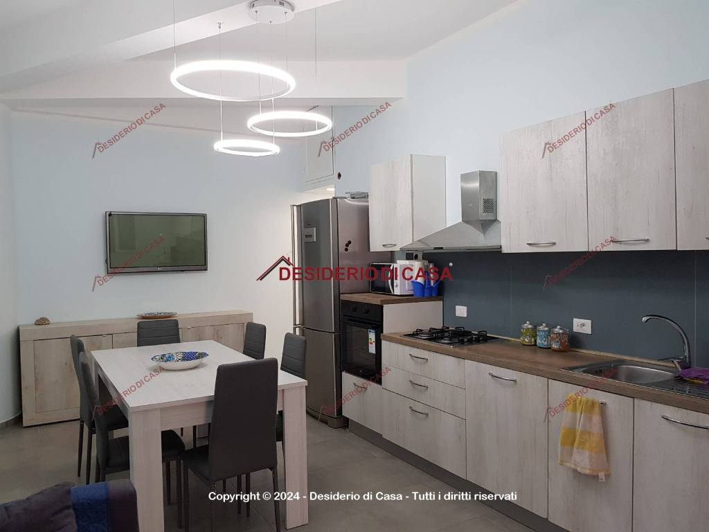 Appartamento a Campofelice di roccella in Viale Himera - Foto 3