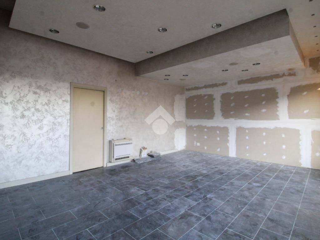 Immobile a Palazzolo sull'oglio in Via Gavazzino, 5 - Foto 2