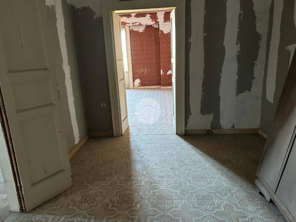 Appartamento a Cosenza in Via Andrea Messer, 14 - Foto 3