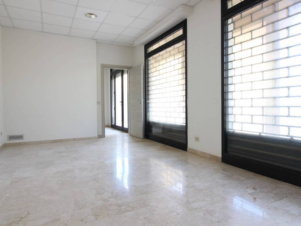Box / garage a Erice in Via Angelo Aiuto, 47 - Foto 4