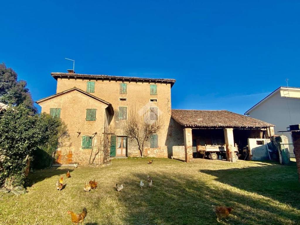 Rustico / casale a Montebelluna in Vicolo Della Luna, 90 - Foto 3