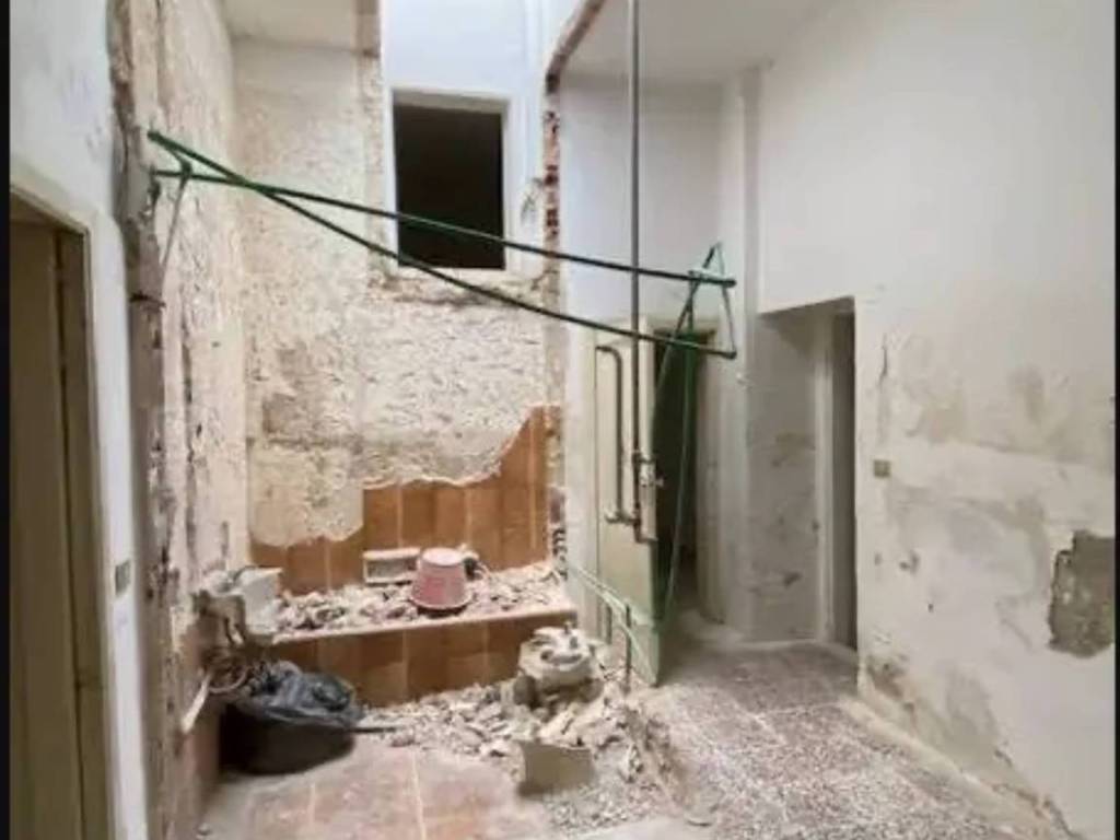 Appartamento a Ispica in Via Olivio Sozzi - Foto 4