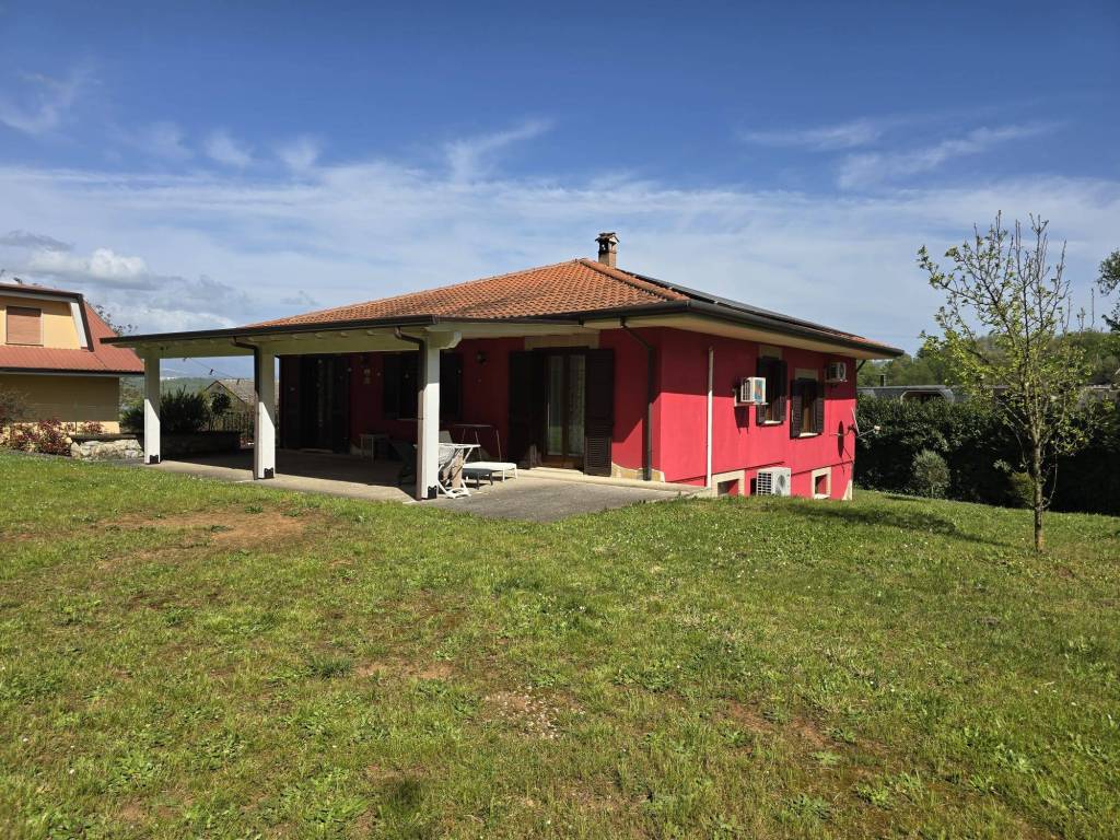 Villa a Patrica in Via Fontana dei Conti - Foto 2