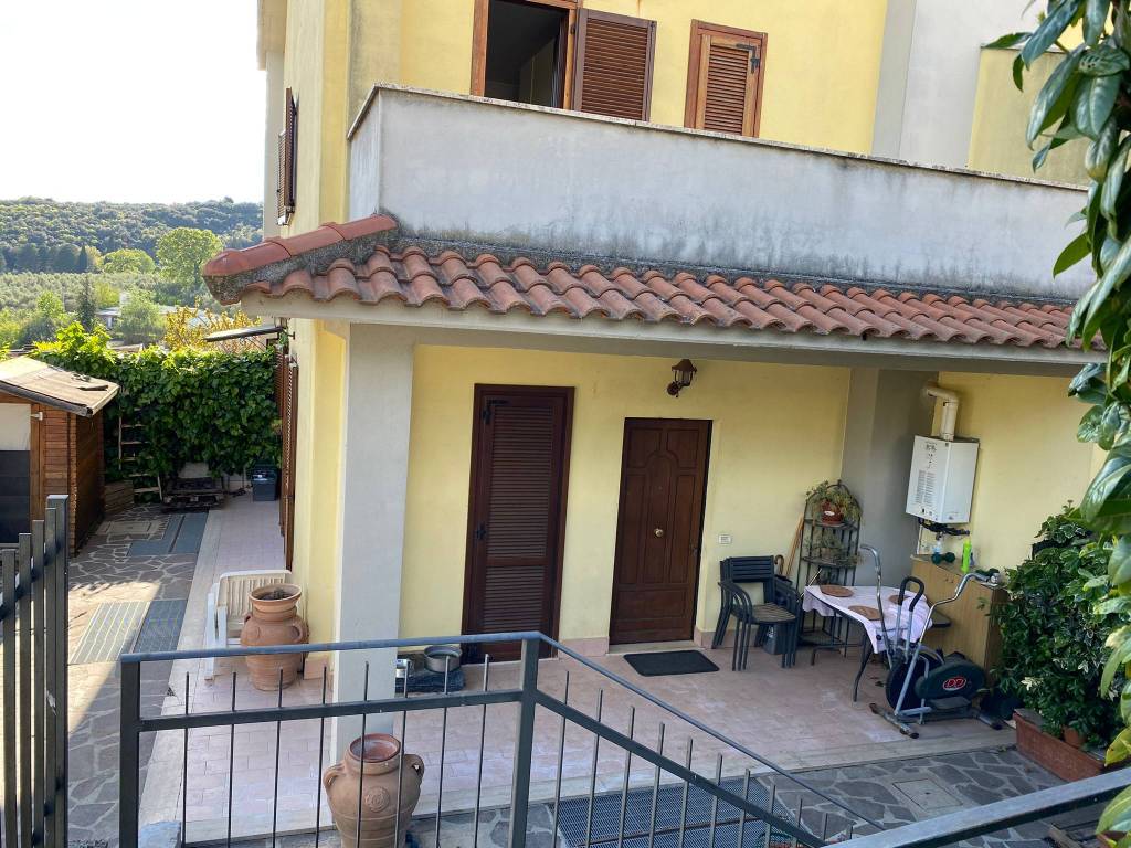 Casa indipendente a Amelia in Strada del Fondo - Foto 5