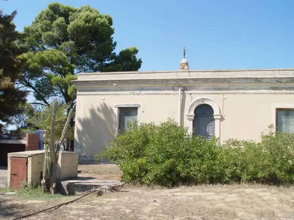 Villa a Regalbuto in Via Gian Filippo Ingrassia - Foto 2
