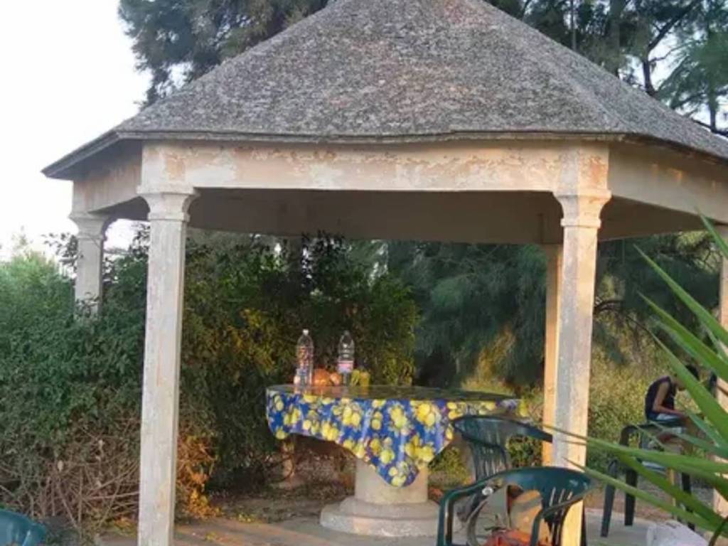 Villa a Regalbuto in Via Gian Filippo Ingrassia - Foto 3