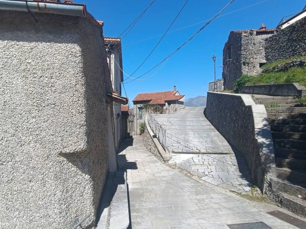 Casa indipendente a Trecchina in Via Ducale - Foto 2