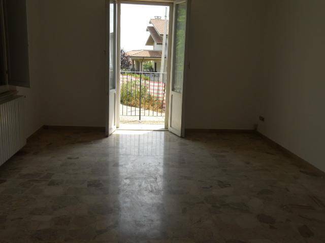 Casa indipendente a Controguerra in Strada Provinciale - Foto 4