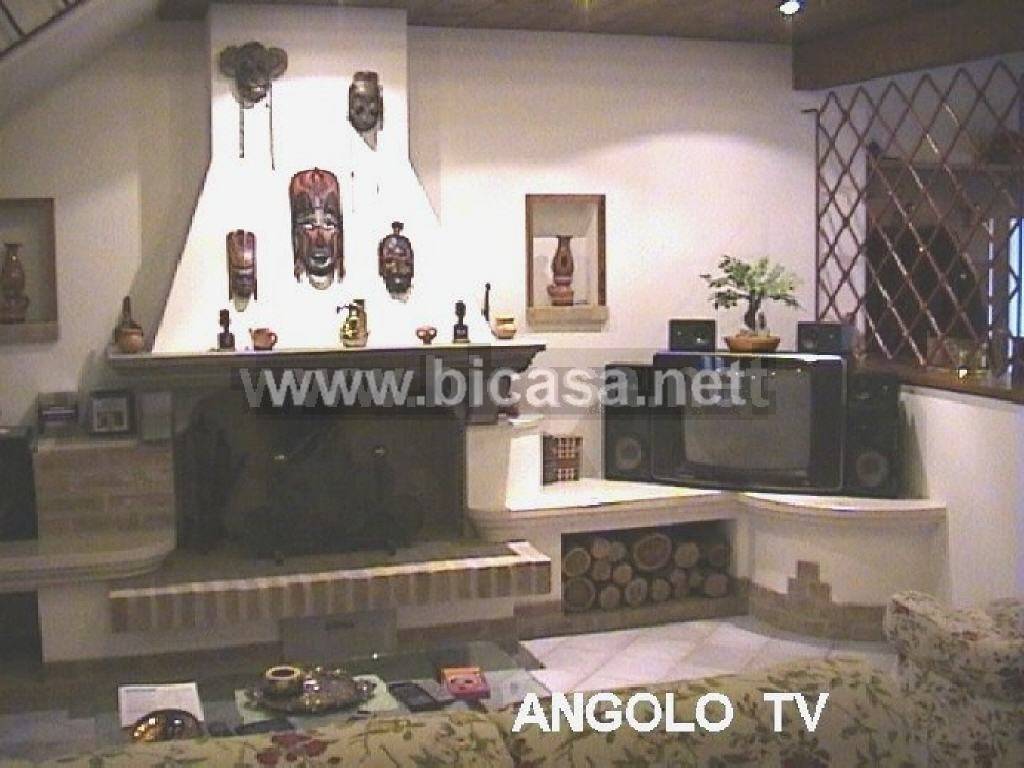 Villa a Tavullia in STRADA DELLA CAMPANARA - Foto 5