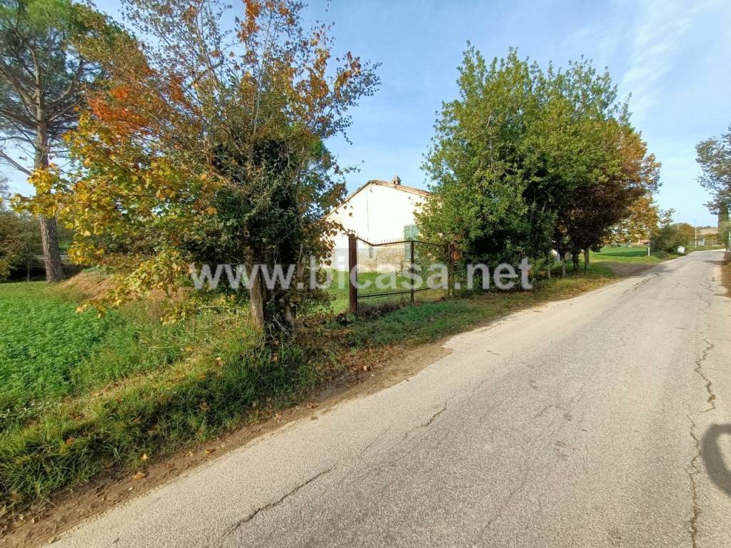 Rustico / casale a Pesaro in strada dell'acquabona - Foto 5