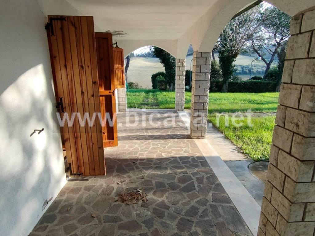 Rustico / casale a Pesaro in STRADA DI SAN ROCCO - Foto 4