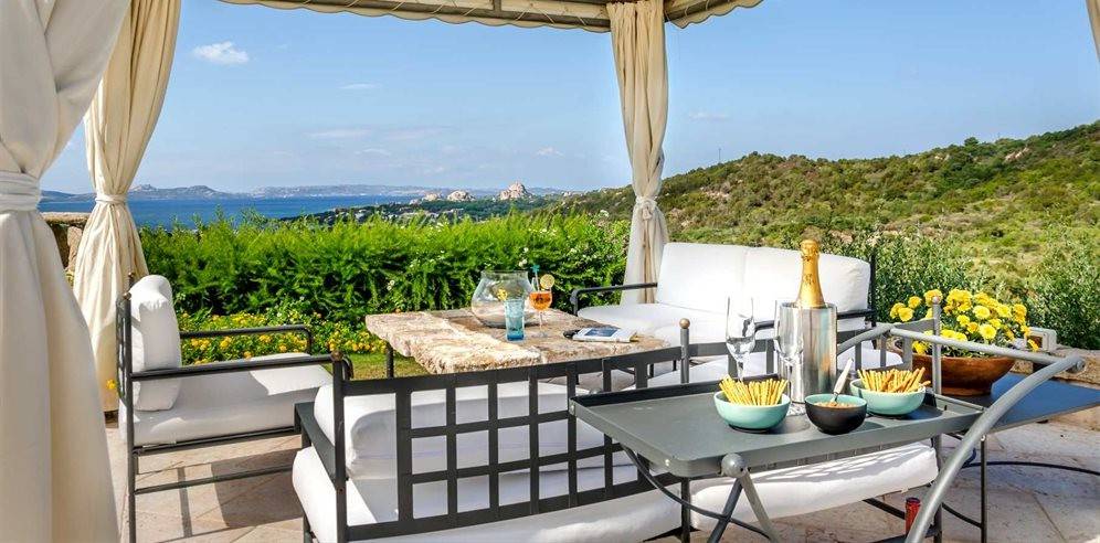 Villa a Arzachena in Via Vaddi di Jatta, 33 - Foto 3