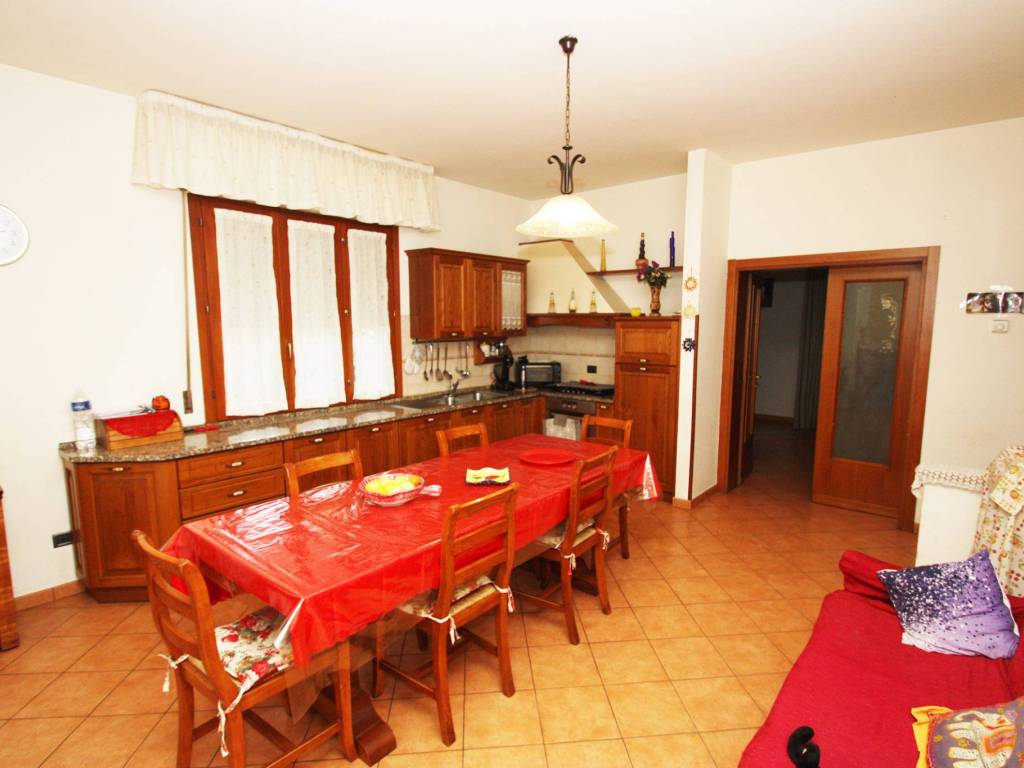 Appartamento a Buggiano in Via Terra Rossa - Foto 4