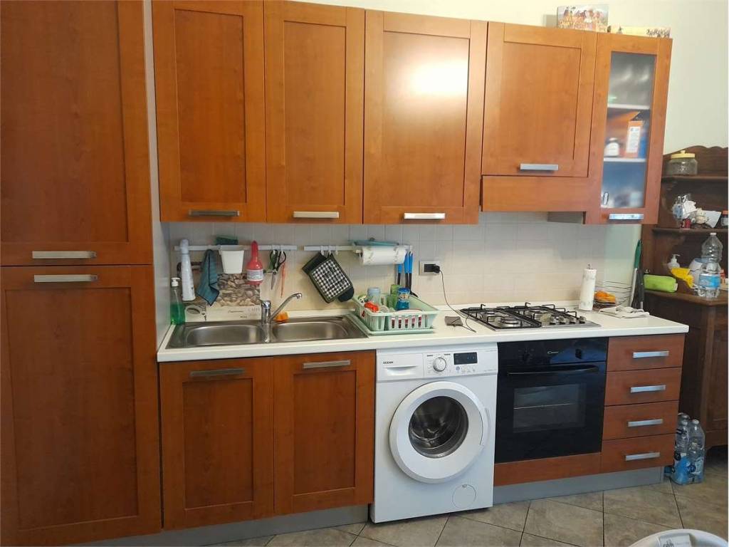 Appartamento a Alessandria in Via Volturno, 19 - Foto 2