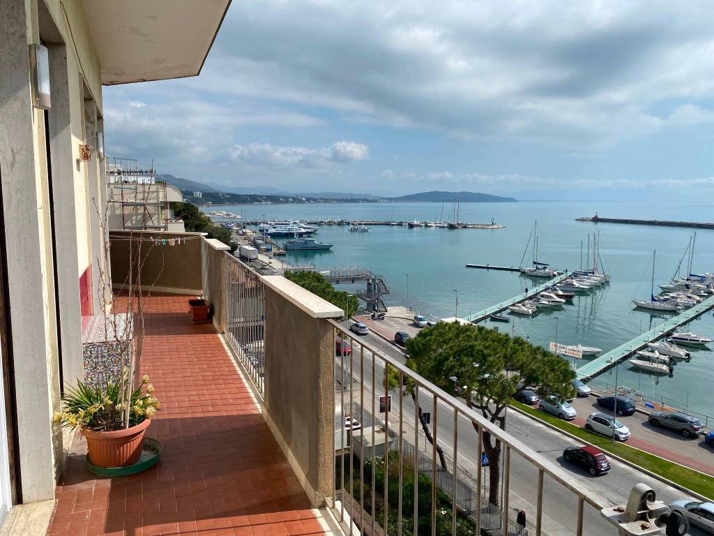 Appartamento a Formia in Piazzale Amerigo Vespucci - Foto 3
