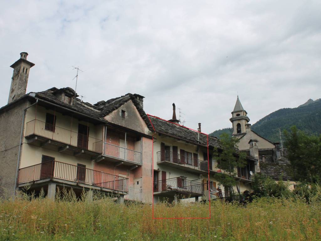 Casa indipendente a Varzo in Via Campo Sportivo - Foto 1