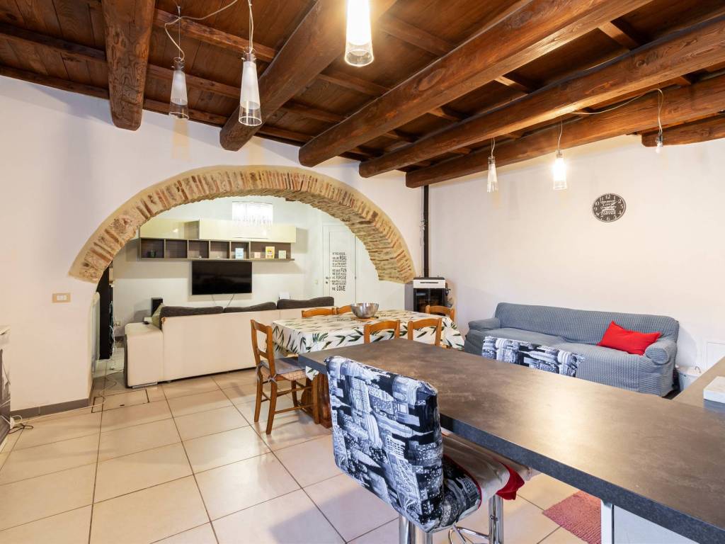 Appartamento a Castel sant'angelo in Via Mar Rosso, 5 - Foto 2