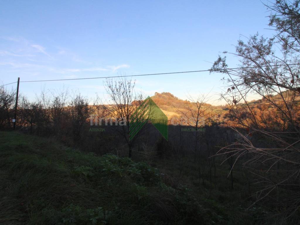 Terreno a Bellante in Nuova Strada Comunale Bellante - Foto 4