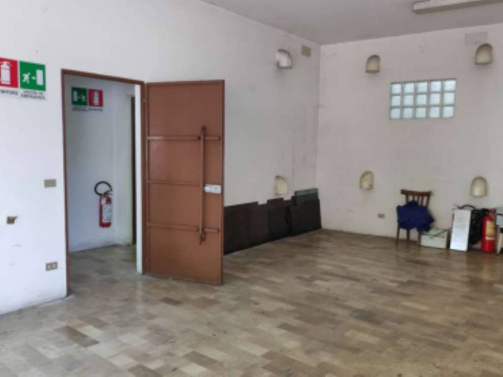 Immobile a Gualdo tadino in via via XXIV Maggio - Foto 3