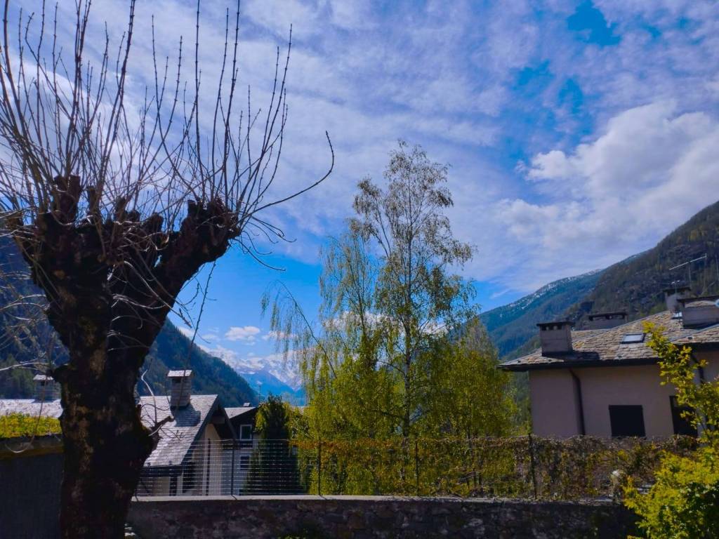 Appartamento a Chiesa in valmalenco in Via Franco Sampietro, 18 - Foto 5