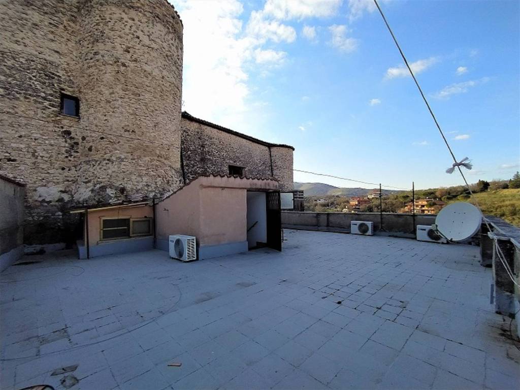 Appartamento a Scandriglia in Piazza Madonna delle Grazie - Foto 4