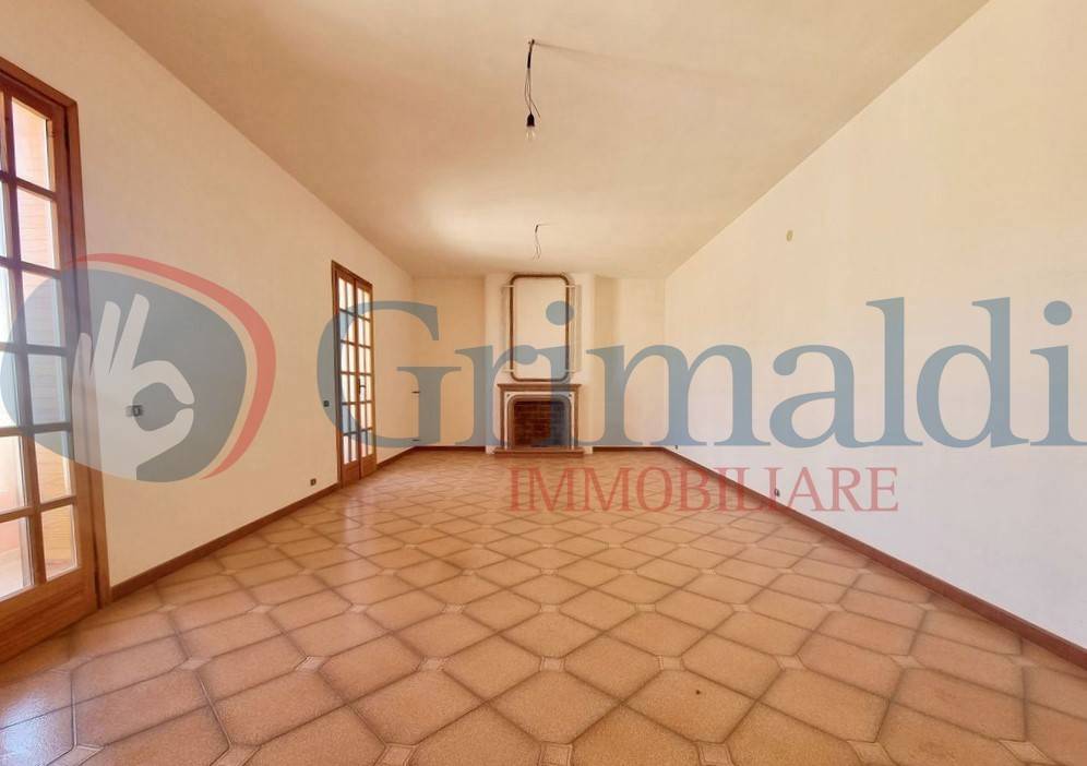 Casa indipendente a Sannicola in Via Guglielmo Oberdan, 8 - Foto 3