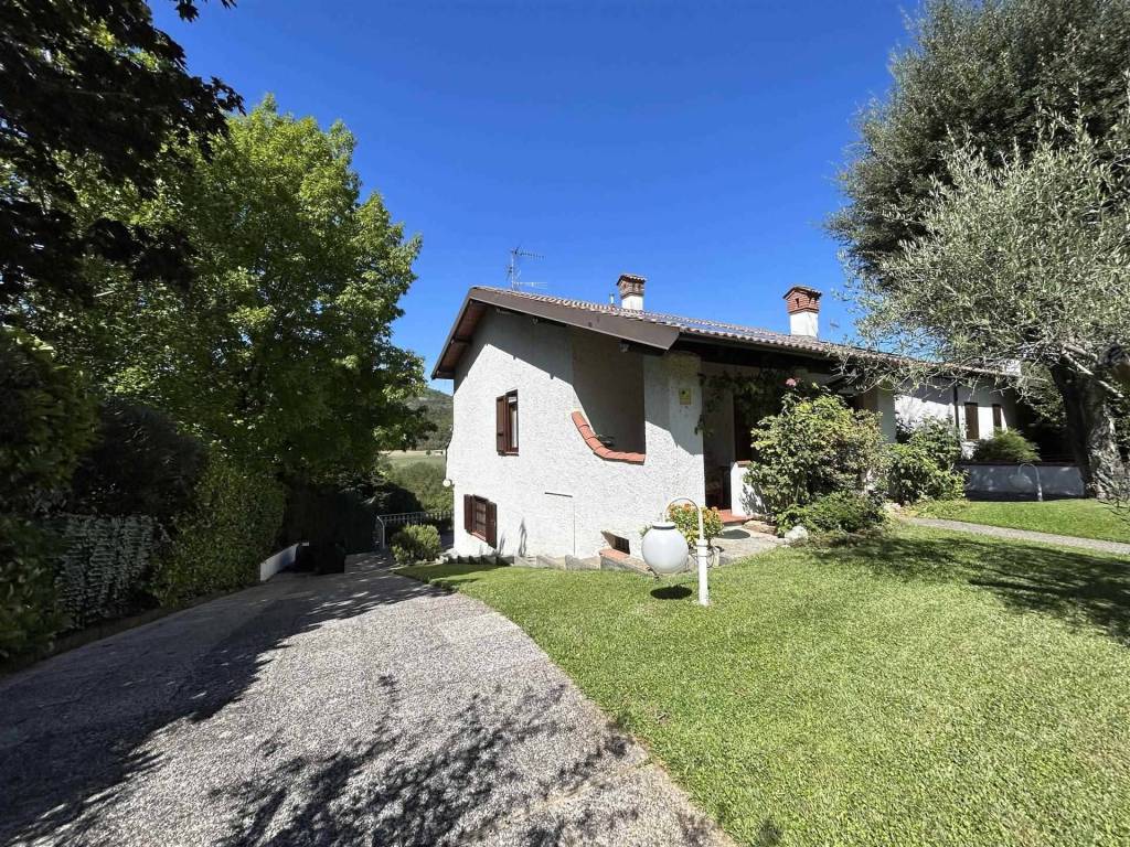Villa a Rivergaro in VICOLO BELLINI, 14 - Foto 4
