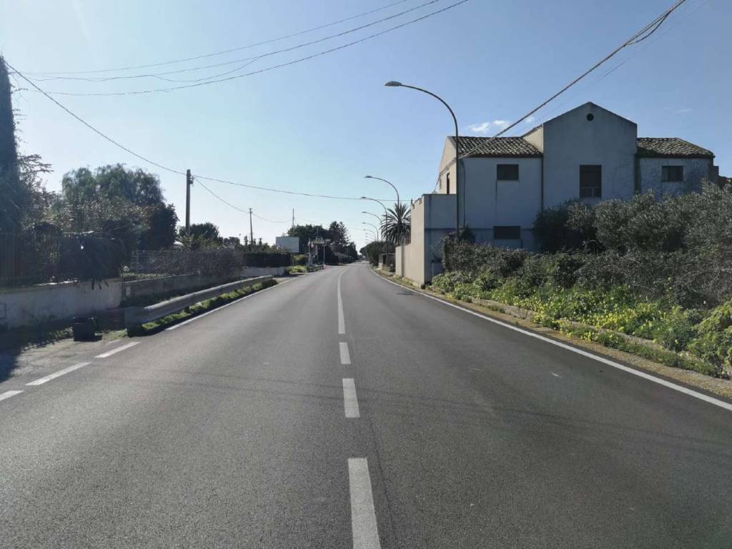 Villa a Castelvetrano in strada statale S.S 115 - Foto 2