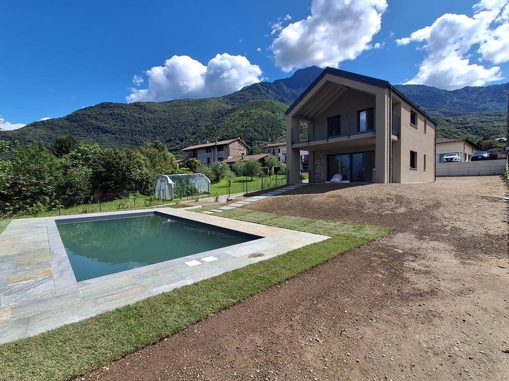 Villa a Colico in Via alla Chiesa - Foto 2