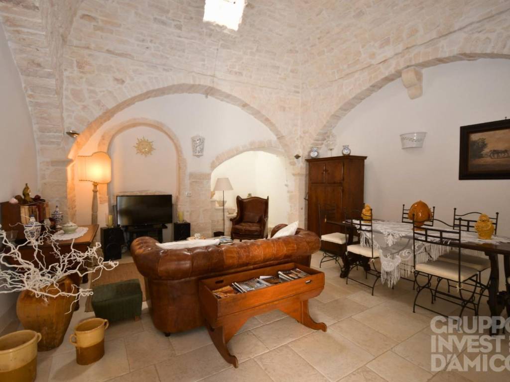 Casa indipendente a Cisternino in Via Soleti - Foto 2