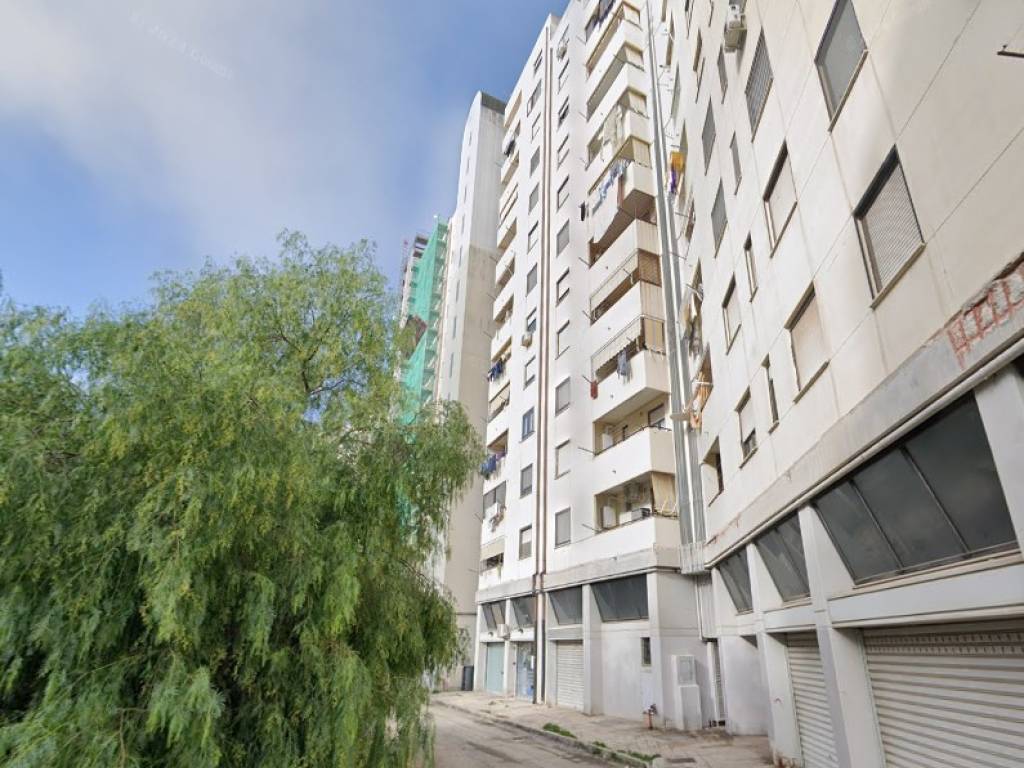 Appartamento a Taranto in Piazza Sandro Pertini, 19 - Foto 4