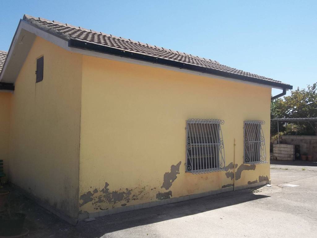 Rustico / casale a Potenza - Foto 2