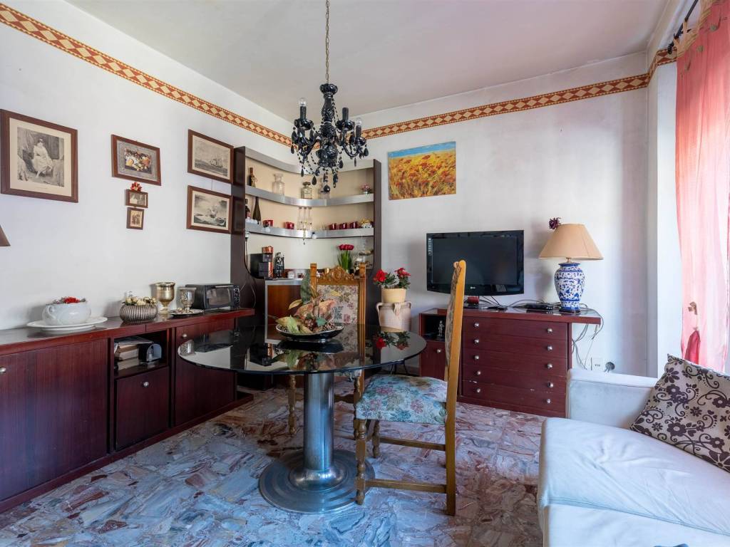Casa indipendente a Pontedera in Via Palestro, 59 - Foto 2