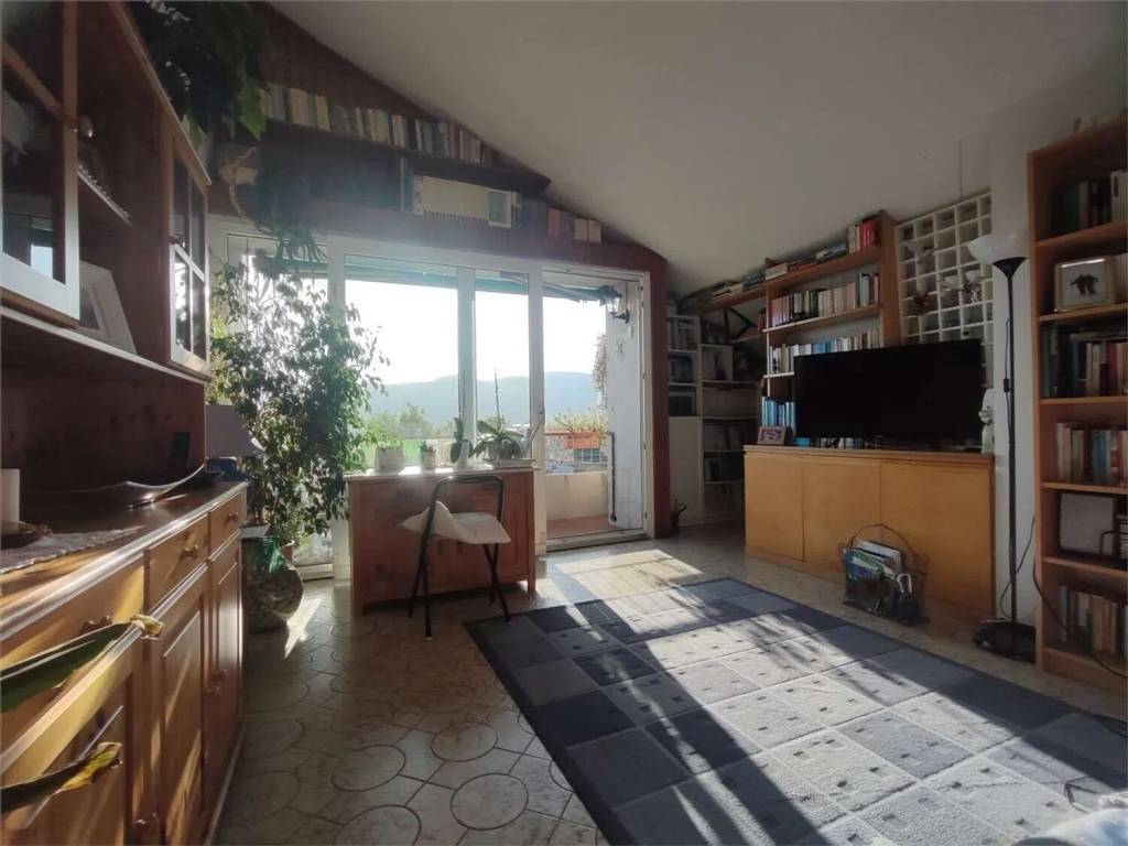 Appartamento a Sarzana in Via Fontana Nera - Foto 5
