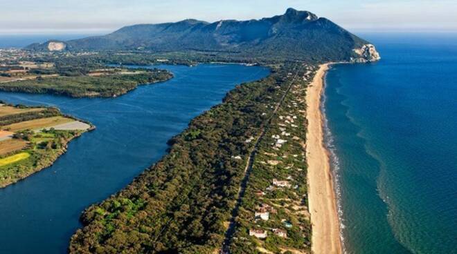 Villa a San felice circeo in Viale Regina Elena - Foto 3