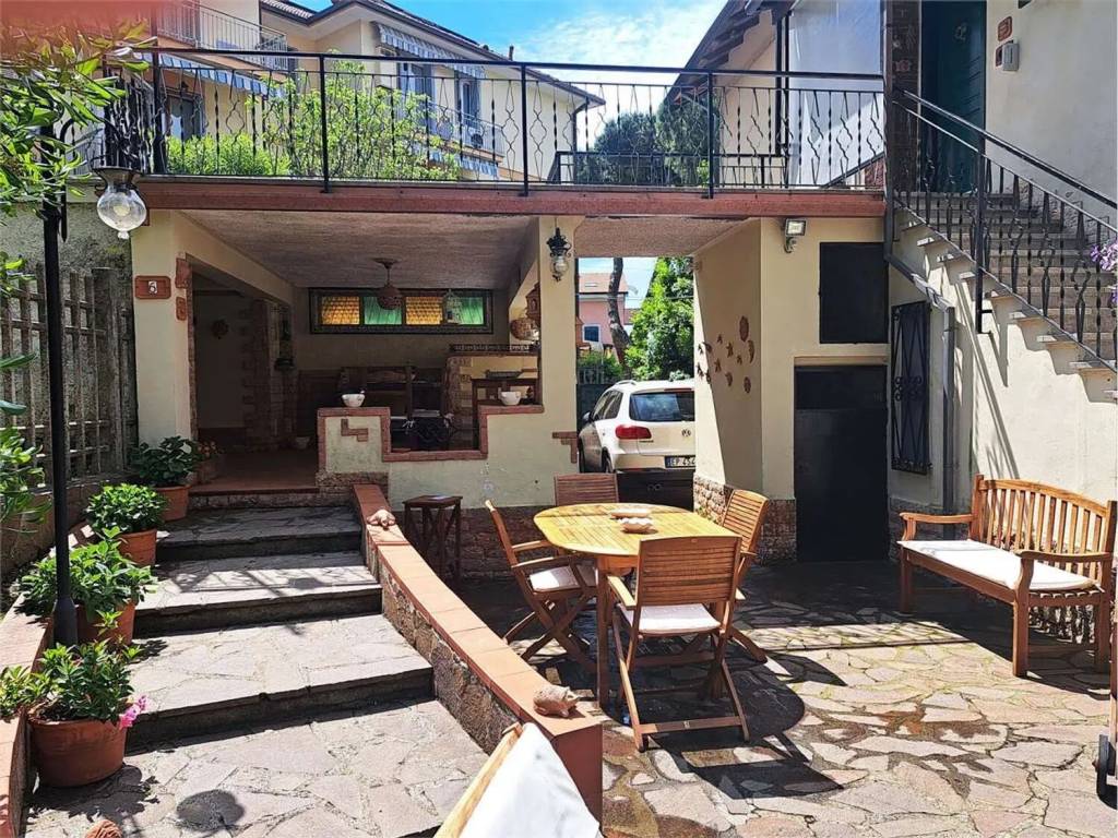 Villa a La spezia in Via della Rossa - Foto 3