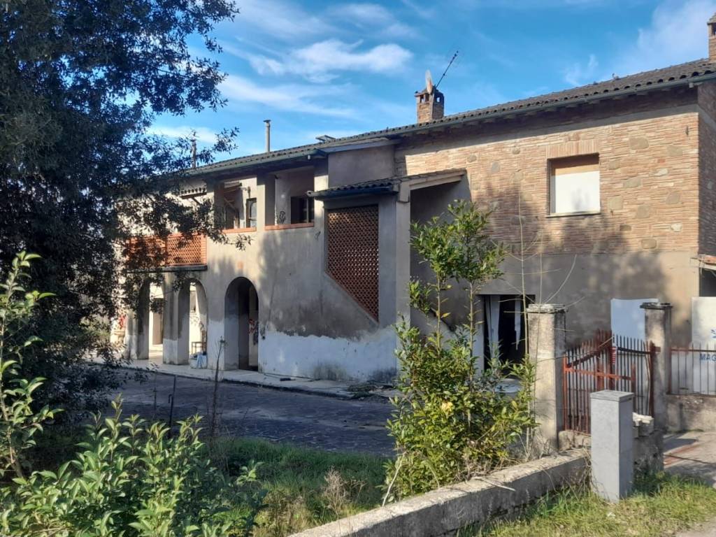 Rustico / casale a Deruta in Via del Mosaico - Foto 2
