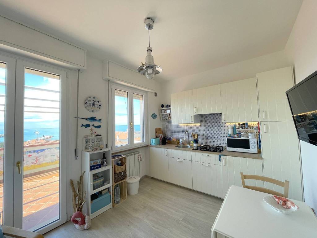 Appartamento a Rosignano marittimo in Via Aurelia - Foto 5