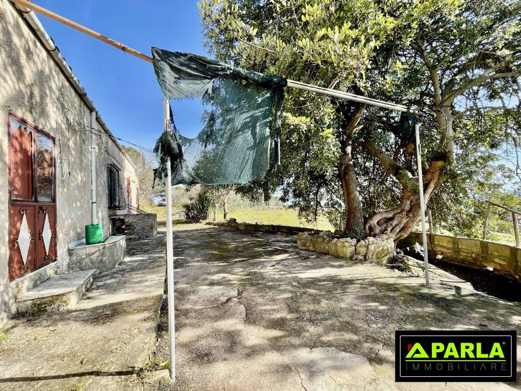 Rustico / casale a Canicattì in Contrada Montagna - Foto 4