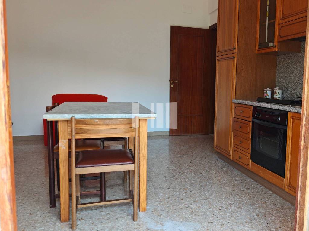 Appartamento a Teramo in Viale Giovanni Bovio, 30 - Foto 3