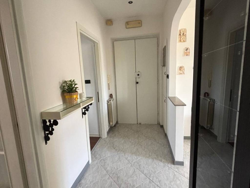 Appartamento a Trieste in Via del Donatello, 4 - Foto 3