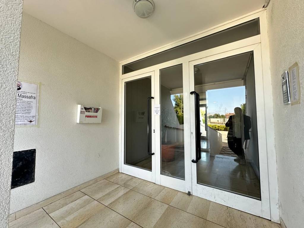 Appartamento a Taranto in Via Scoglio del Tonno, 70 - Foto 4