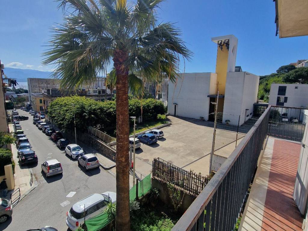 Appartamento a Messina in Via Città di Genova, 3 - Foto 2