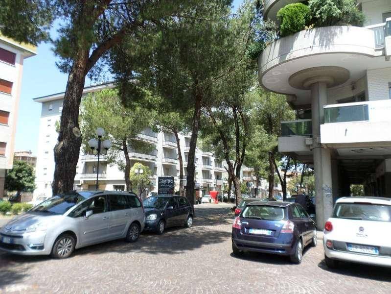 Immobile a Rende in Via Don Minzoni angolo P.zza Matteotti - Foto 4