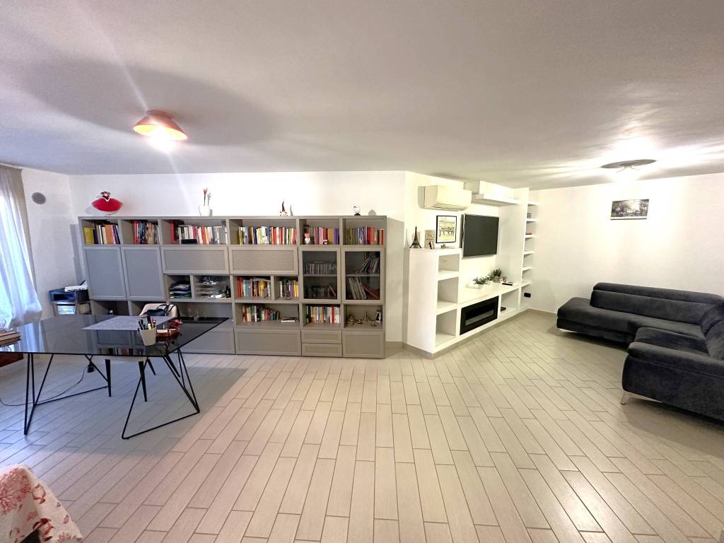 Villa a Formia in Via dell'Acquarole, 76 - Foto 4
