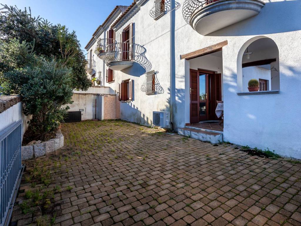 Appartamento a San teodoro in Via Grazia Deledda - Foto 5