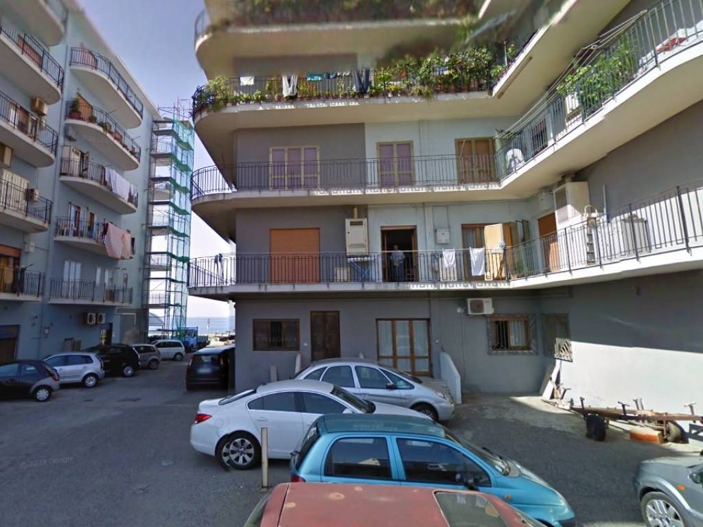 Appartamento a Milazzo in Via Spiaggia di Ponente, 5 - Foto 2