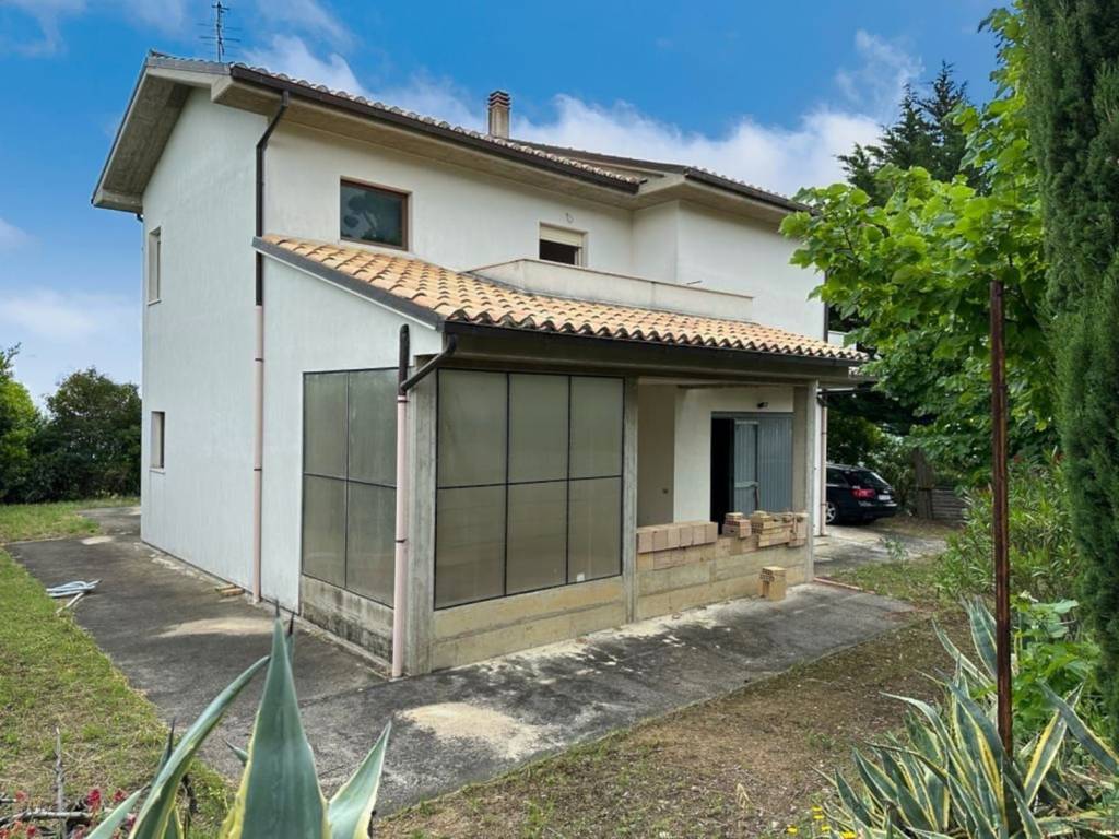 Villa a Atri in Via San Liberatore - Foto 4
