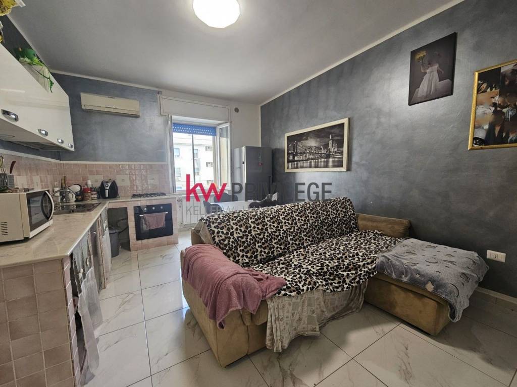 Appartamento a Brindisi in Via Piemonte, 21 - Foto 3